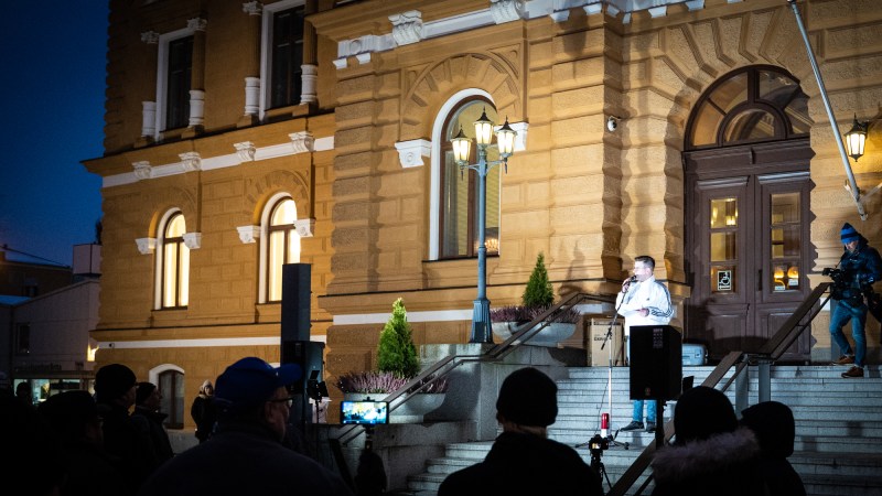 Oulun valtuusto yrittää käsitellä maahanmuuttoasiat suljetuin ovin – vaikuta&nbsp;nyt!